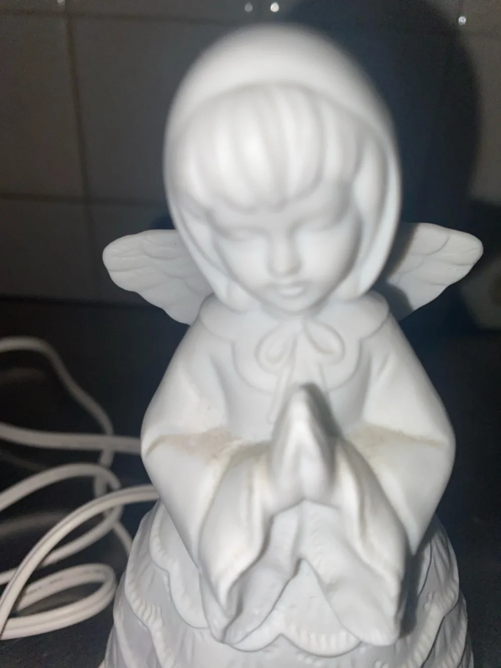 Ceramic white Light up Angel‎